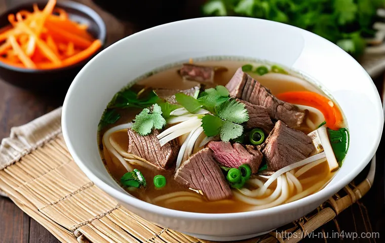 베트남식 쌀국수 만들기 완벽 가이드 - **Prompt: Steaming Bowl of Traditional Pho with Accompaniments**
    "A close-up, inviting shot of a...